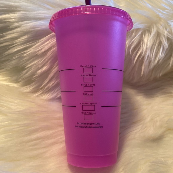 1 Starbucks Color Changing Reusable Cups Choose 1 - Picture 16 of 16